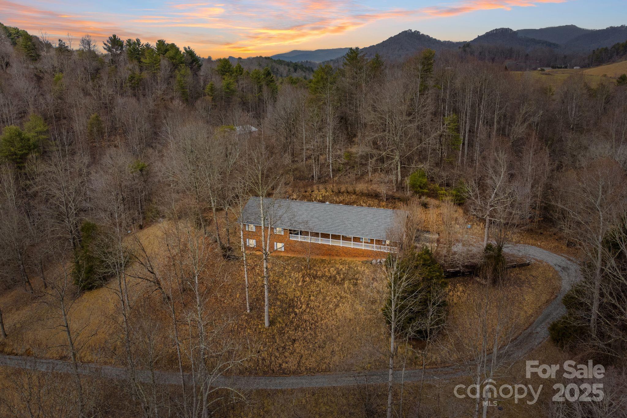 132 Mountain View Heights Property Photo