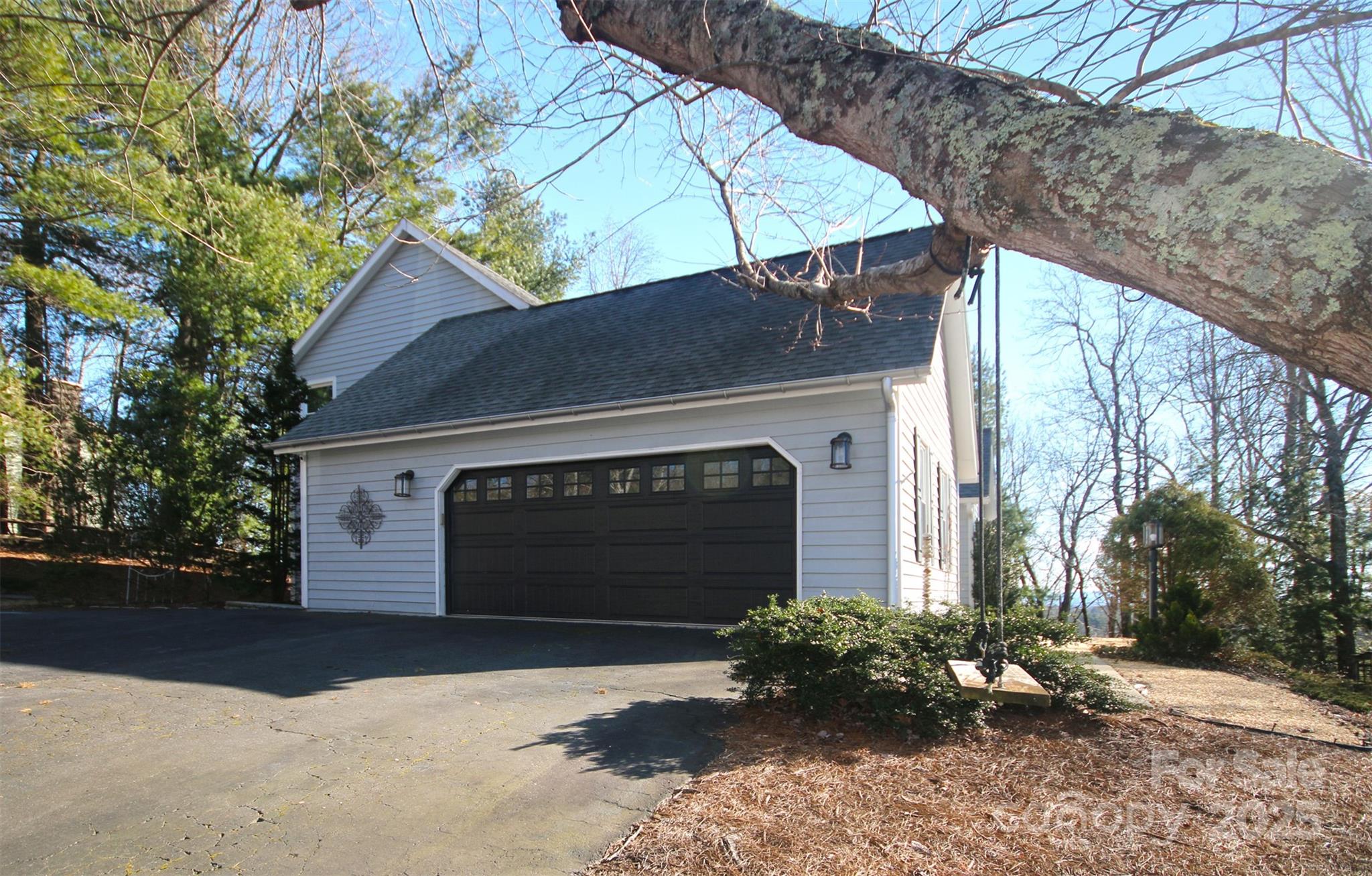 23 Moriah Lane Property Photo 3