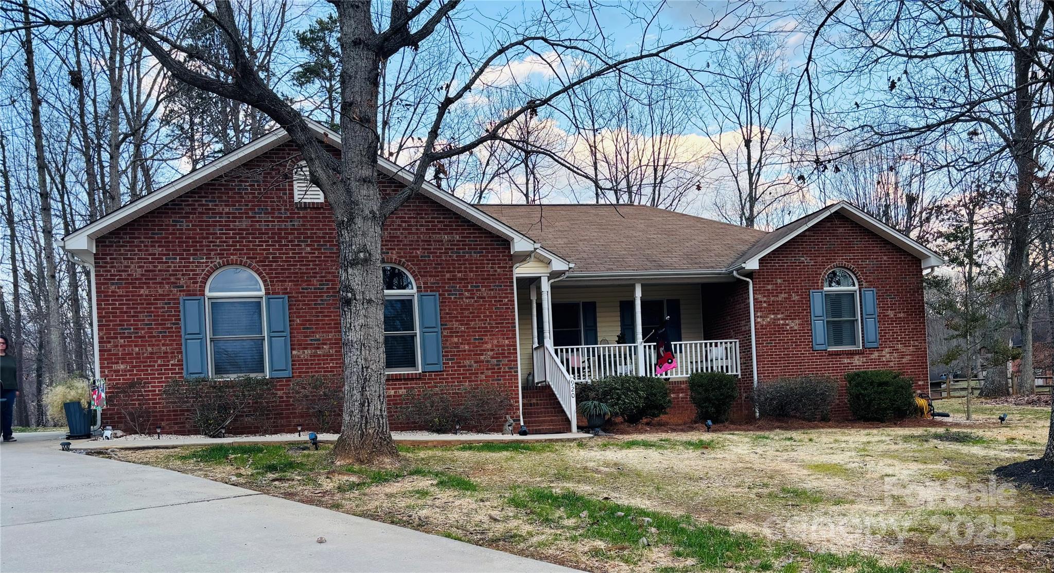 920 Hunting Avenue Property Photo