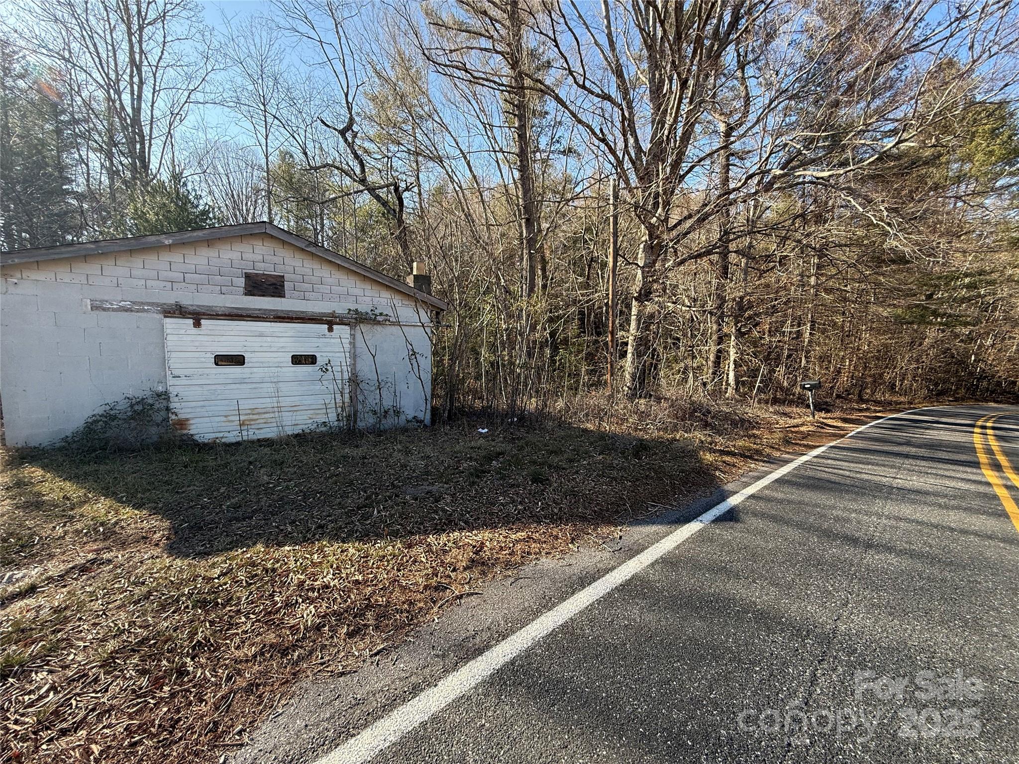 2421 Dogwood Vista Property Photo 3