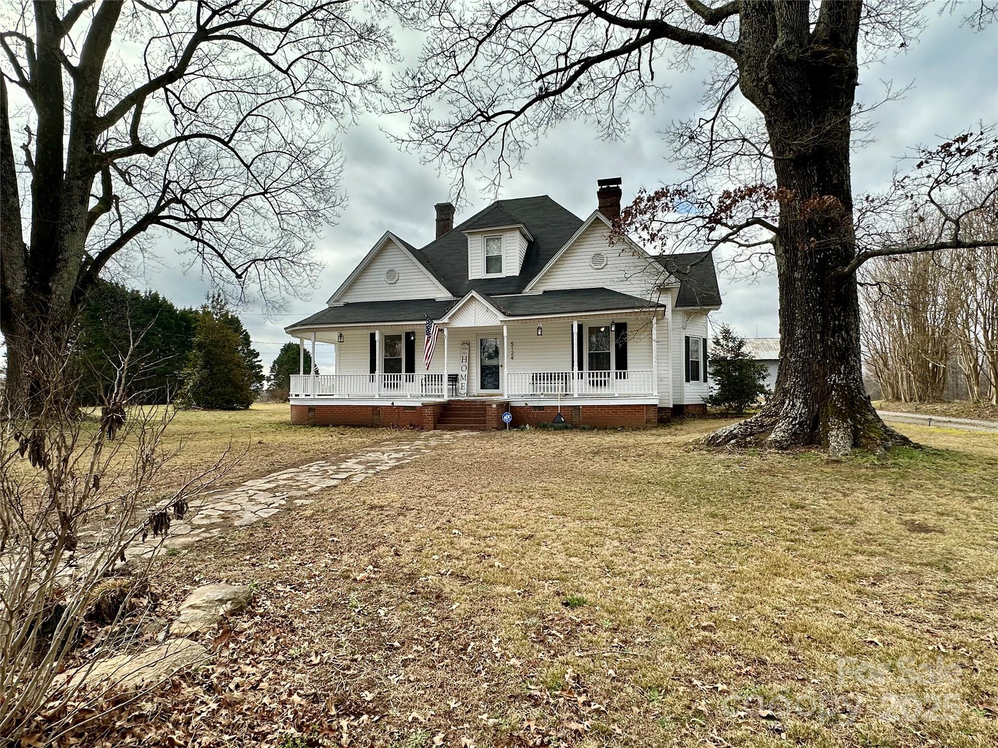 5124 Old Mountain Road Property Photo
