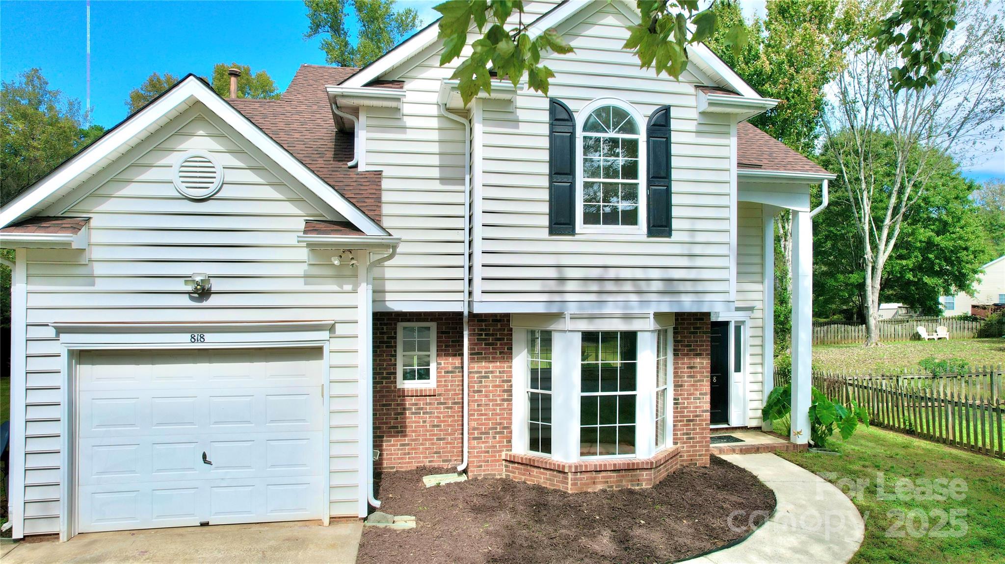 818 Bradberry Lane Property Photo