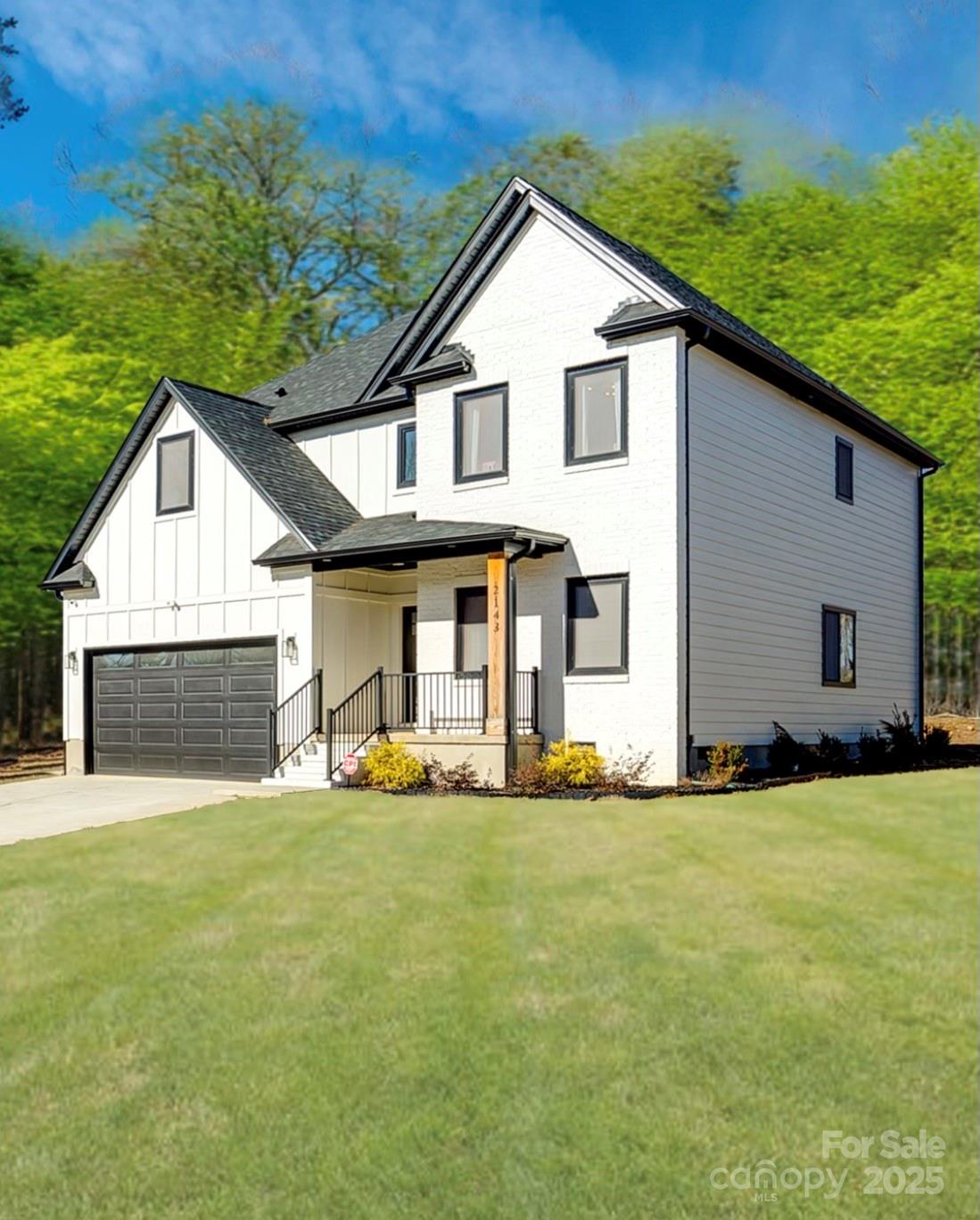 2143 Country Club Road Property Photo