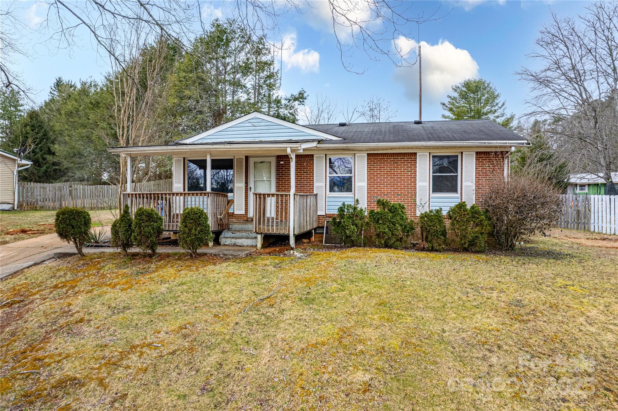 95 Loeb Drive Property Photo