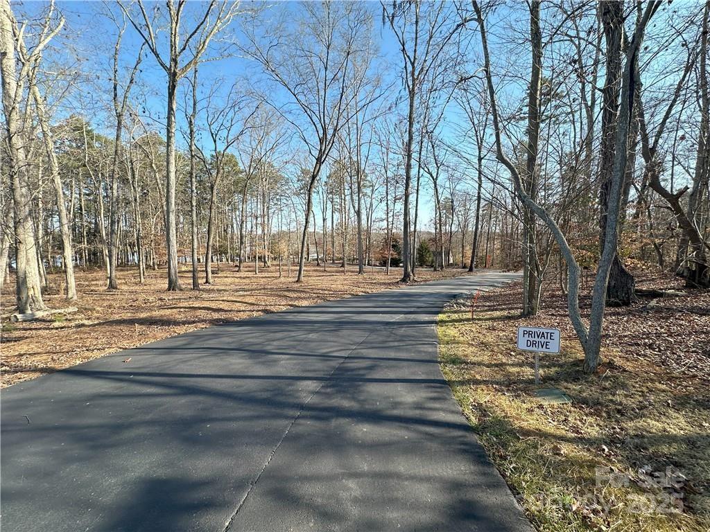 219 Sailors Rest Drive Property Photo 4