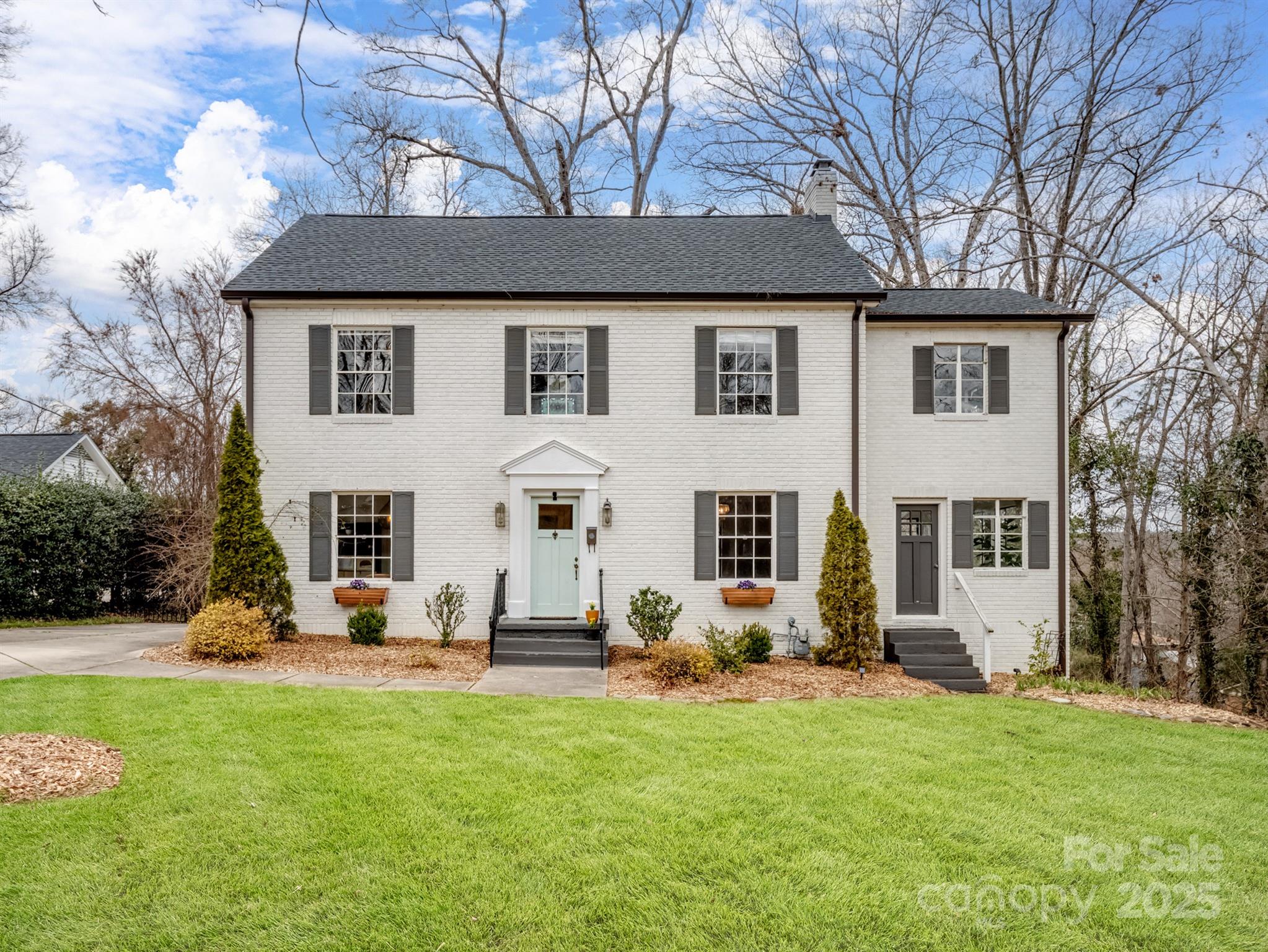 199 Ingleside Drive Property Photo