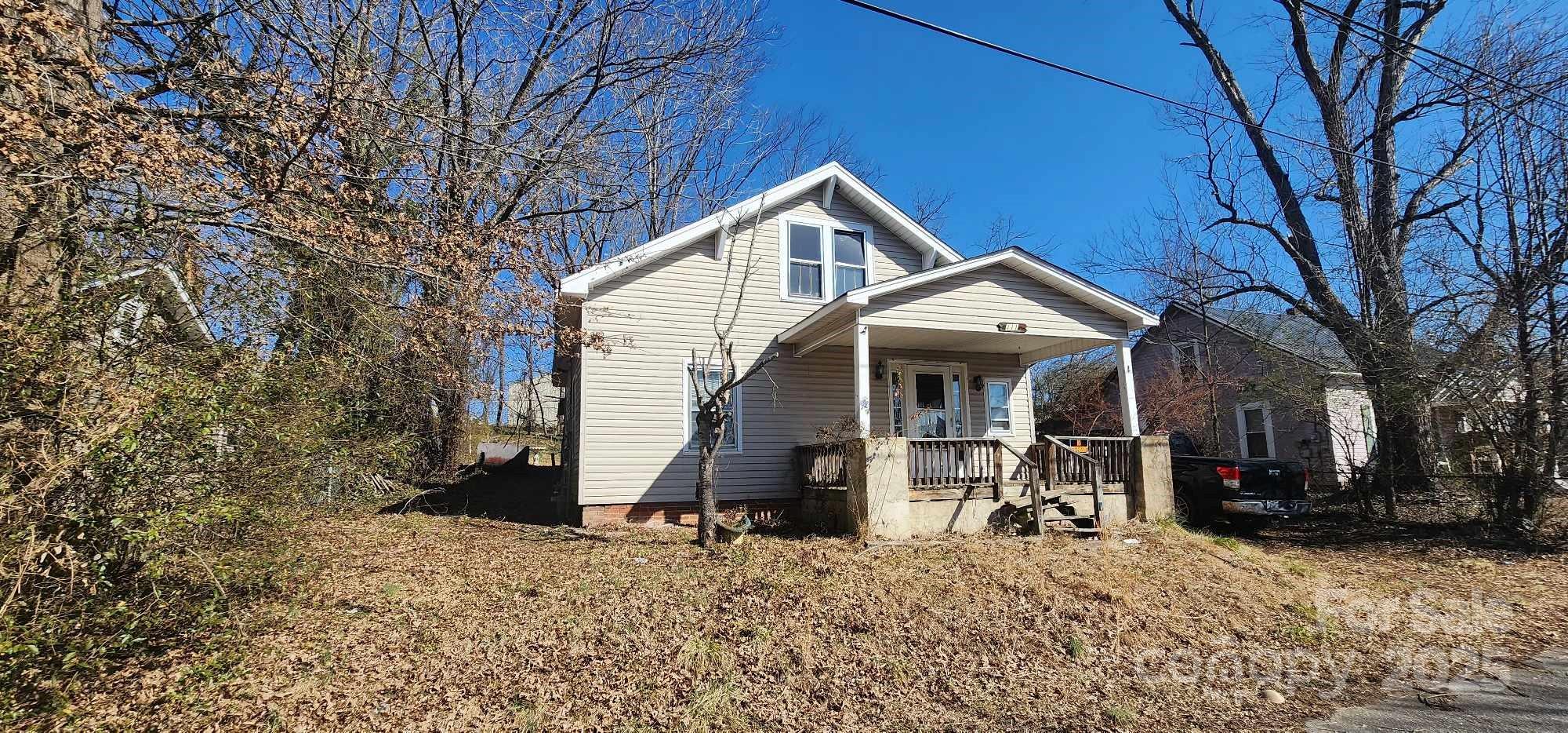 111 Hickory Street Property Photo