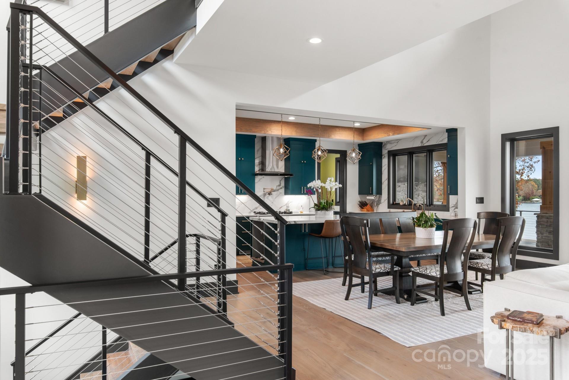 180 Willow Point Road Property Photo 13