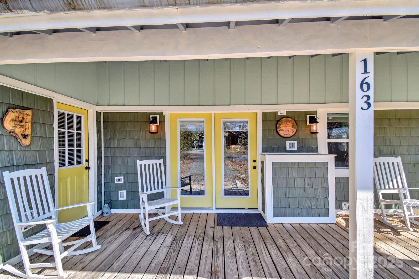 163 Black Pine Road Property Photo