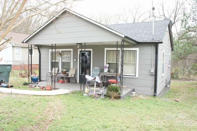 1909 Marshall Avenue Property Photo