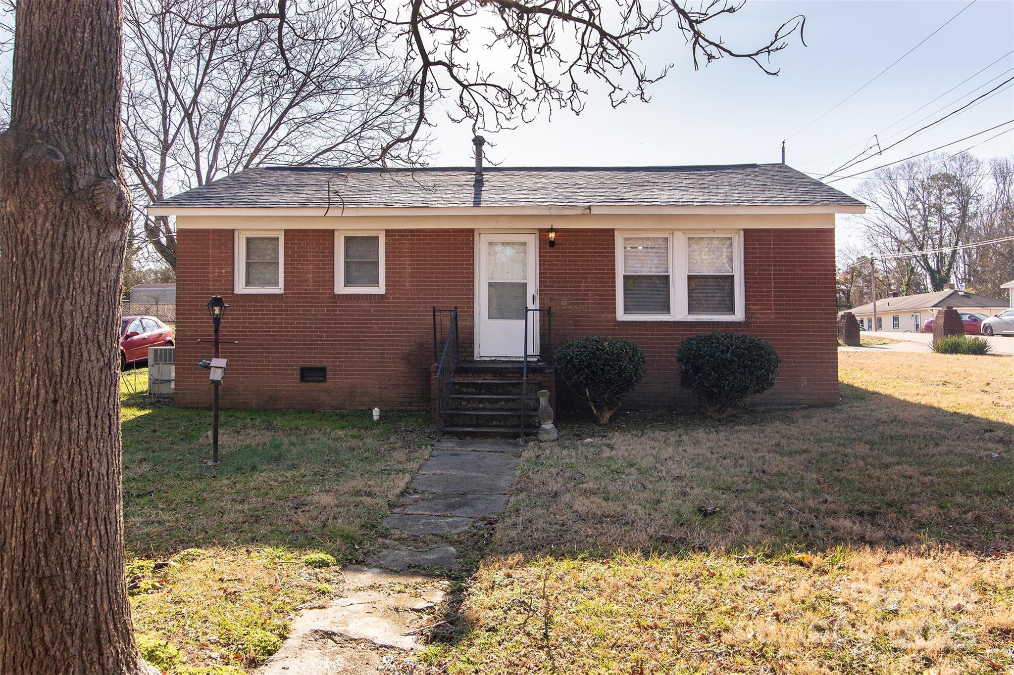 Faith Christian Real Estate Listings Main Image