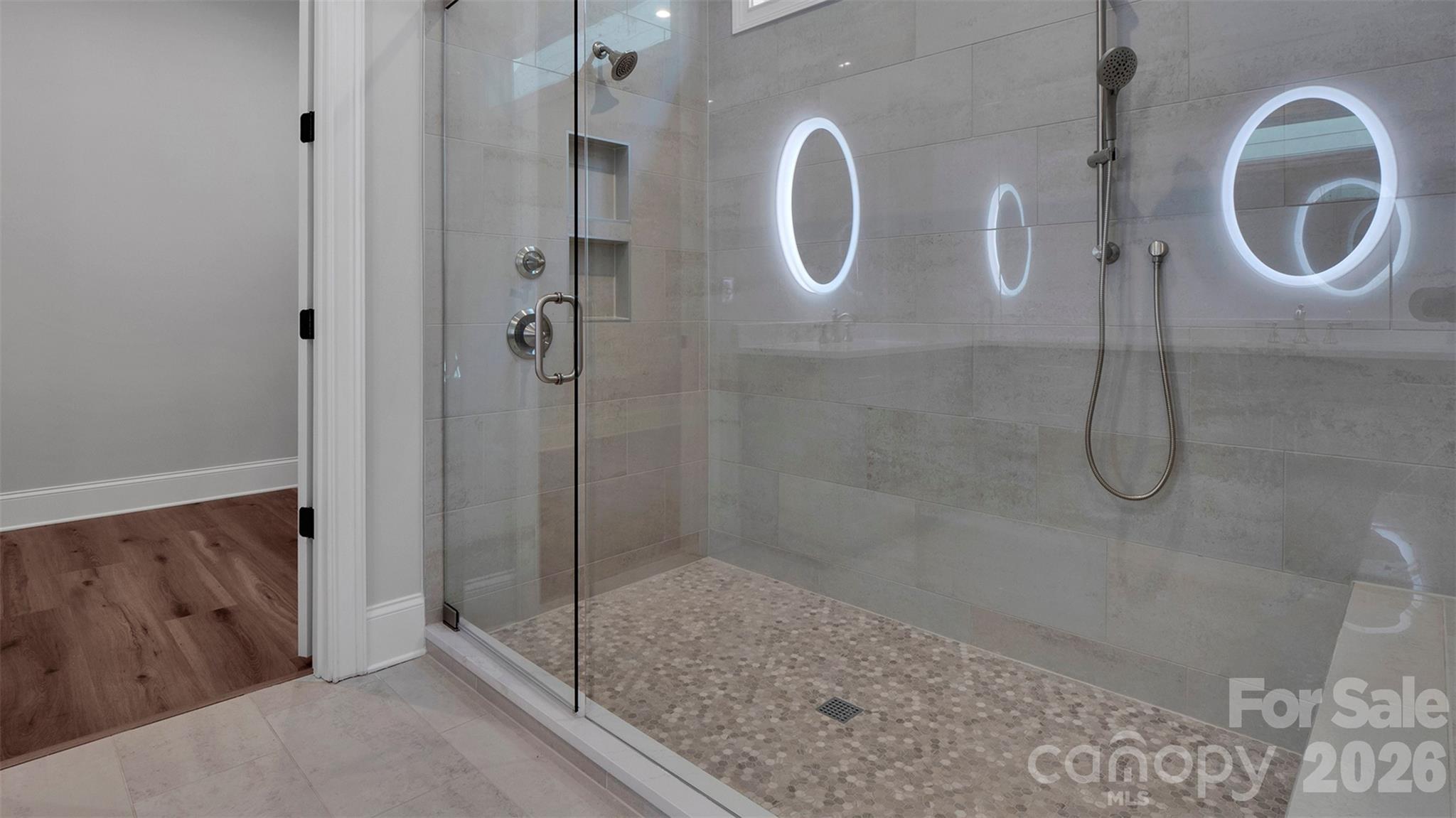 6055 Brush Creek Property Photo 8