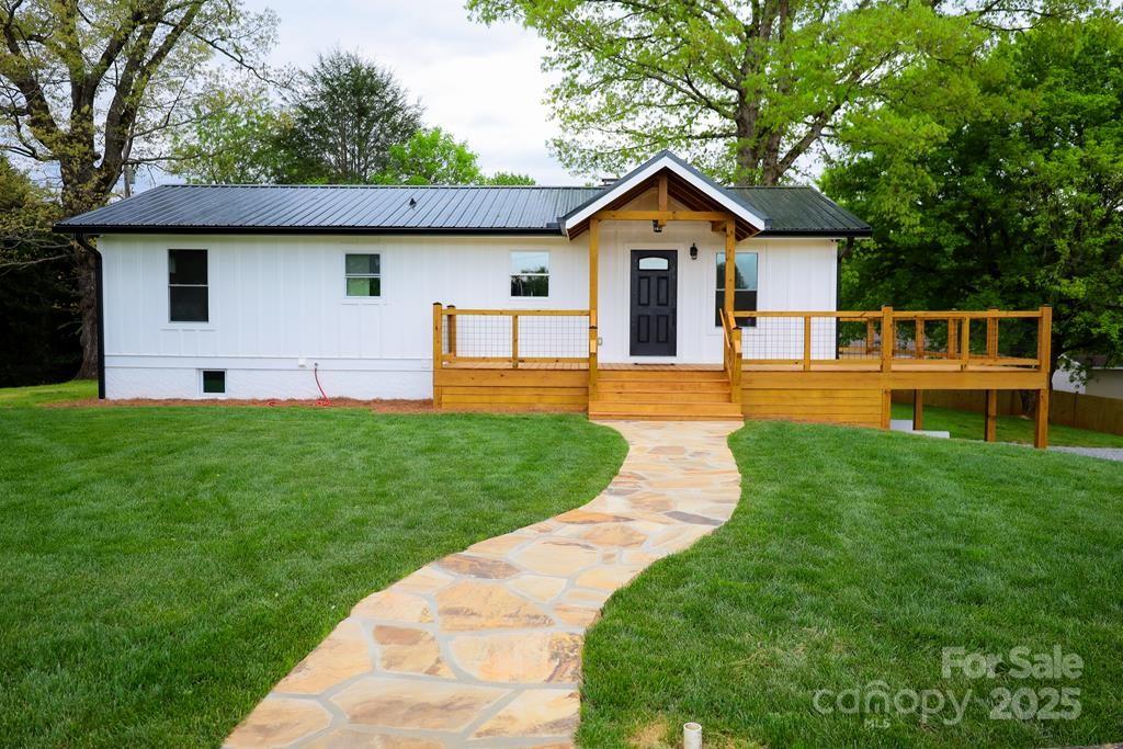 94 Breezy Knob Road Property Photo