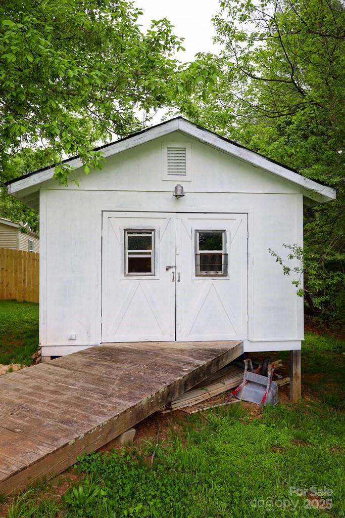 94 Breezy Knob Road Property Photo 33