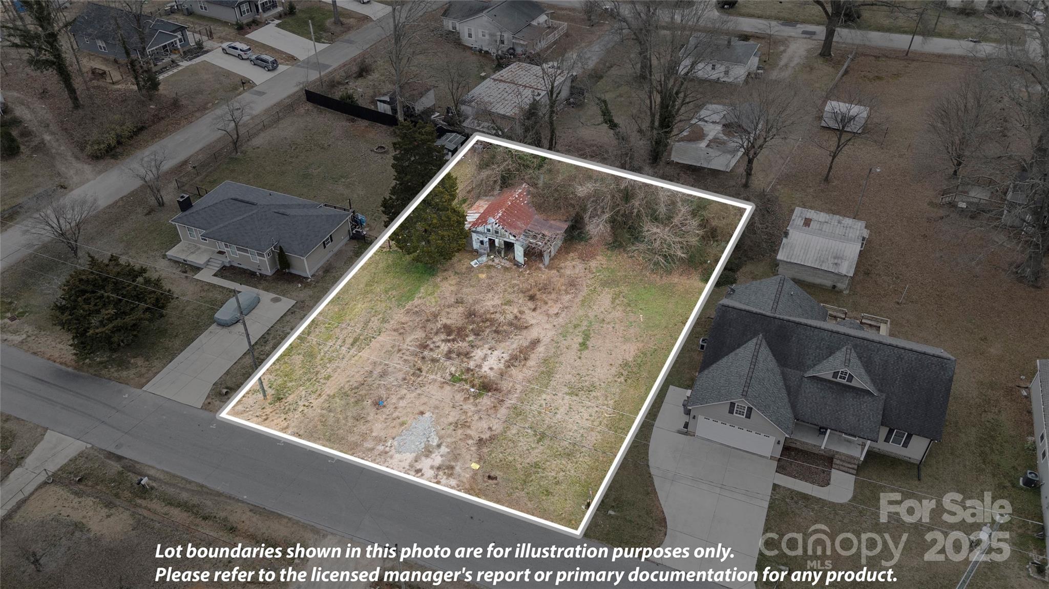 204 E 27th Street Property Photo 1