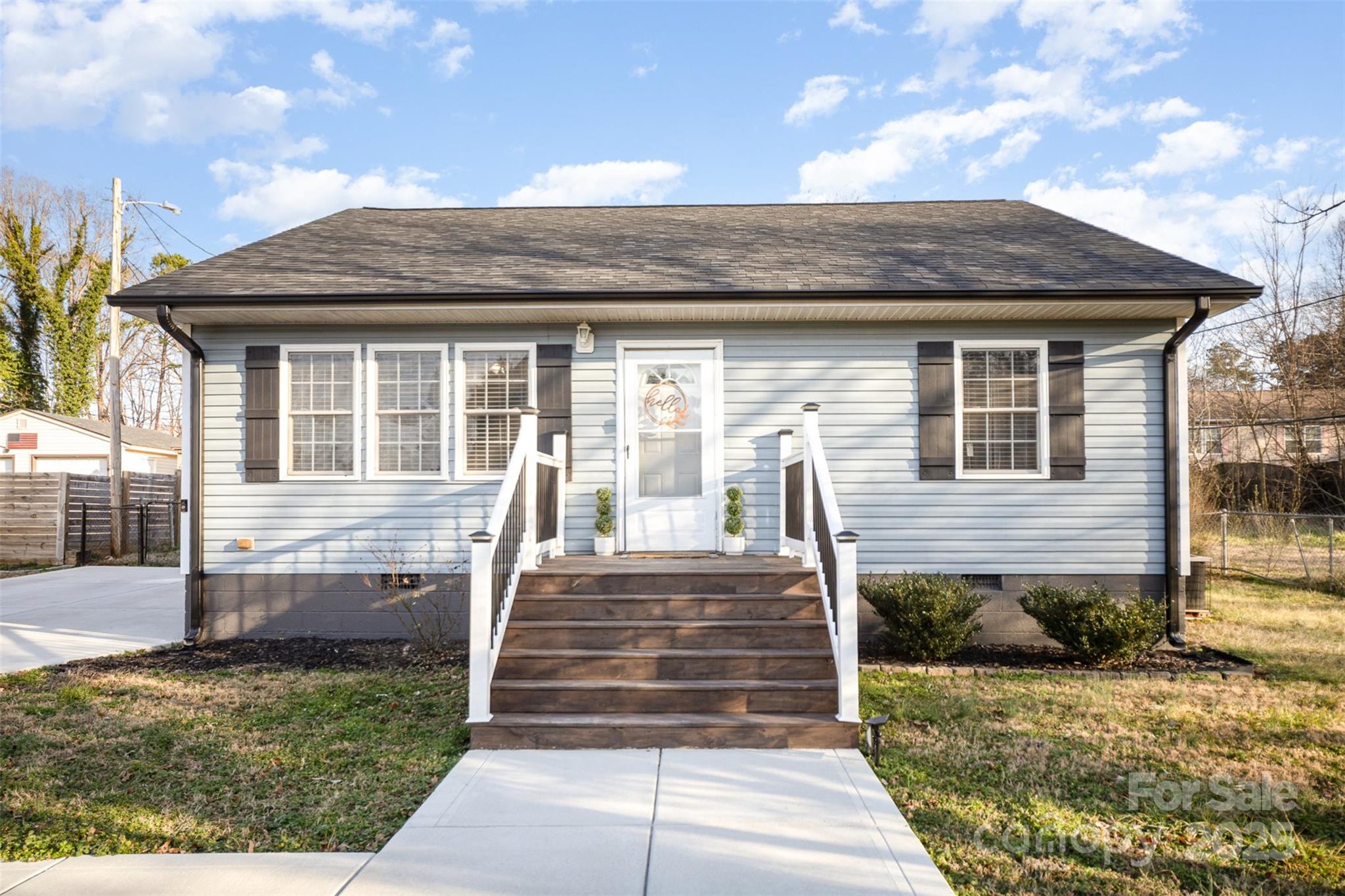 114 Yates Street Property Photo