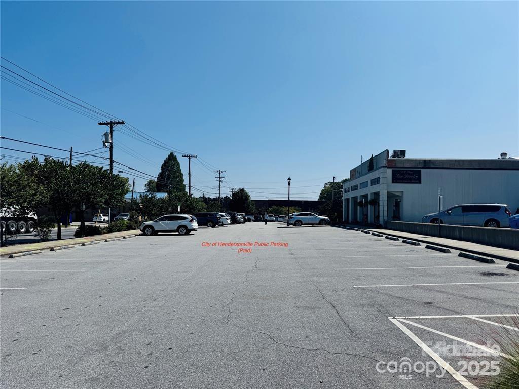 131 4th Avenue Property Photo 7