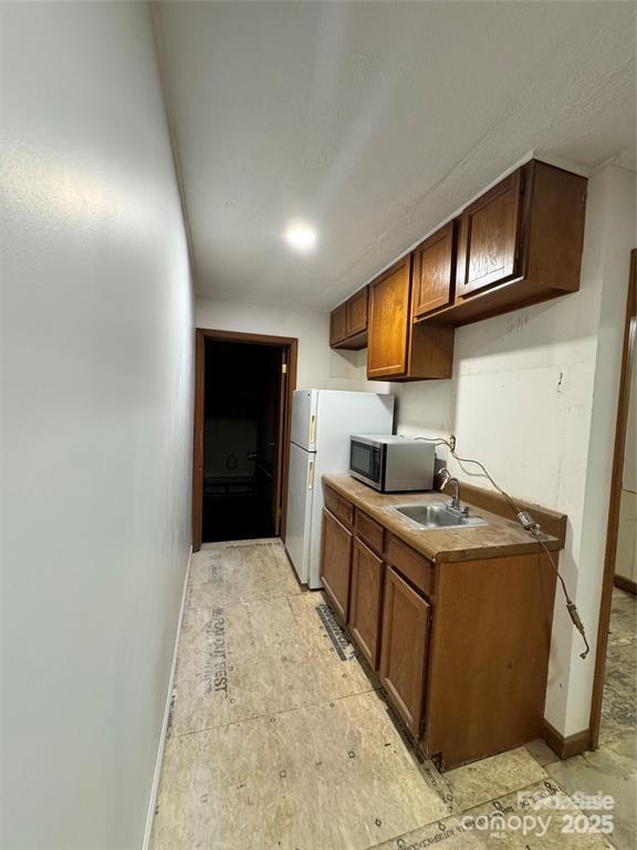 131 4th Avenue Property Photo 8