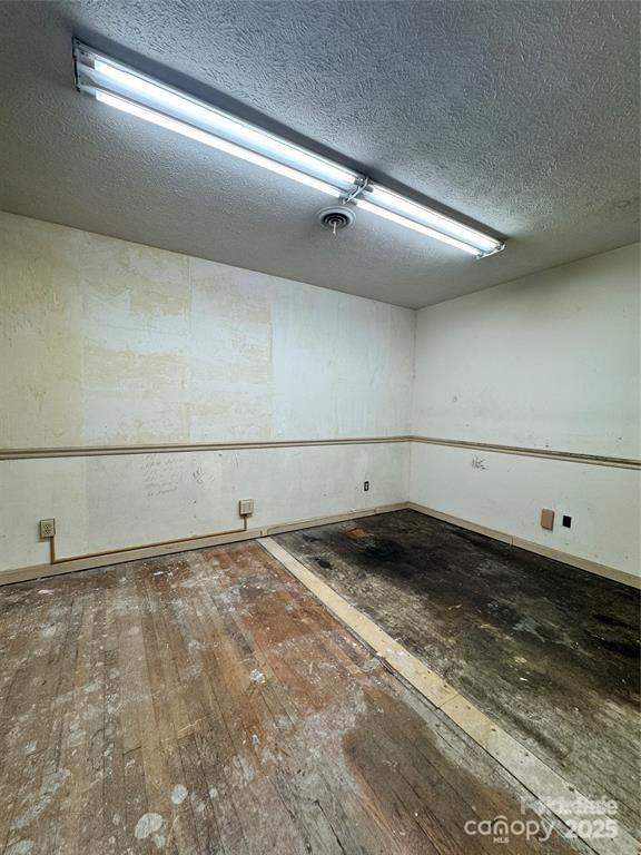 131 4th Avenue Property Photo 16