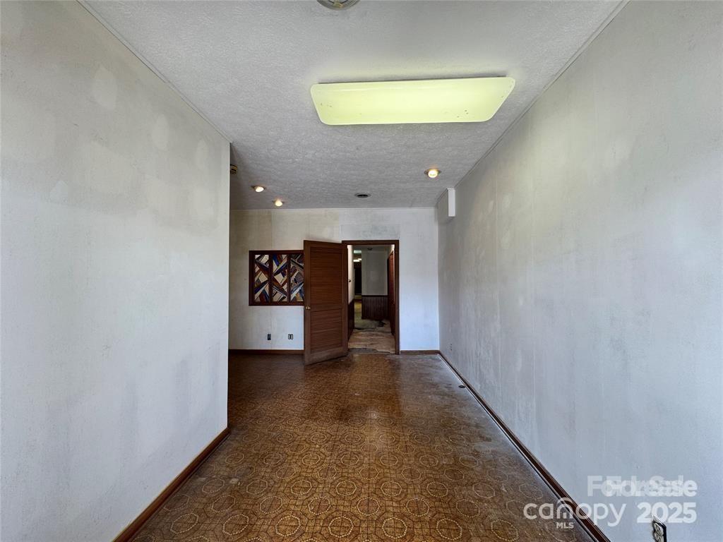 131 4th Avenue Property Photo 22