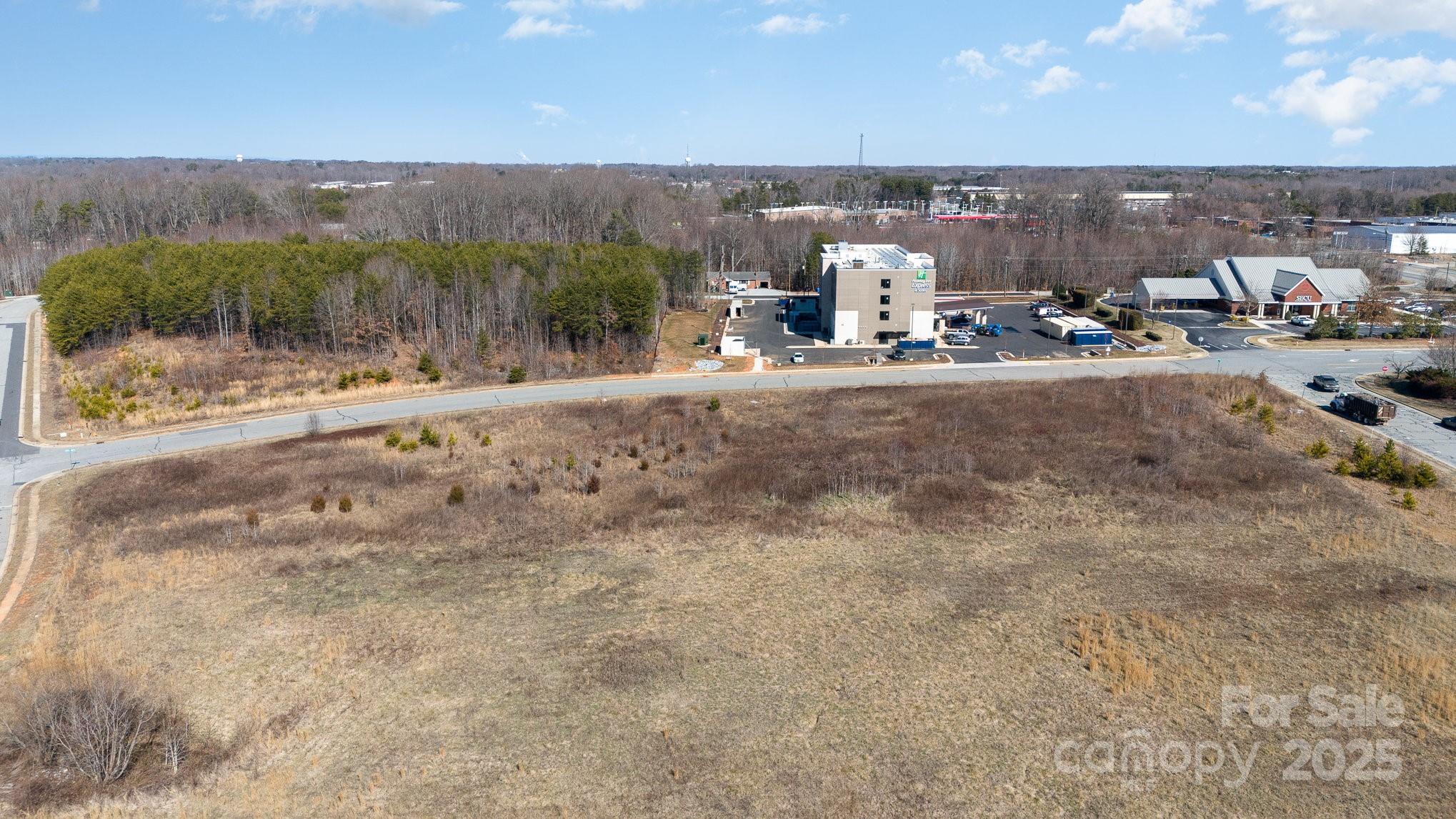 0 Hampton Plaza Drive Property Photo 11
