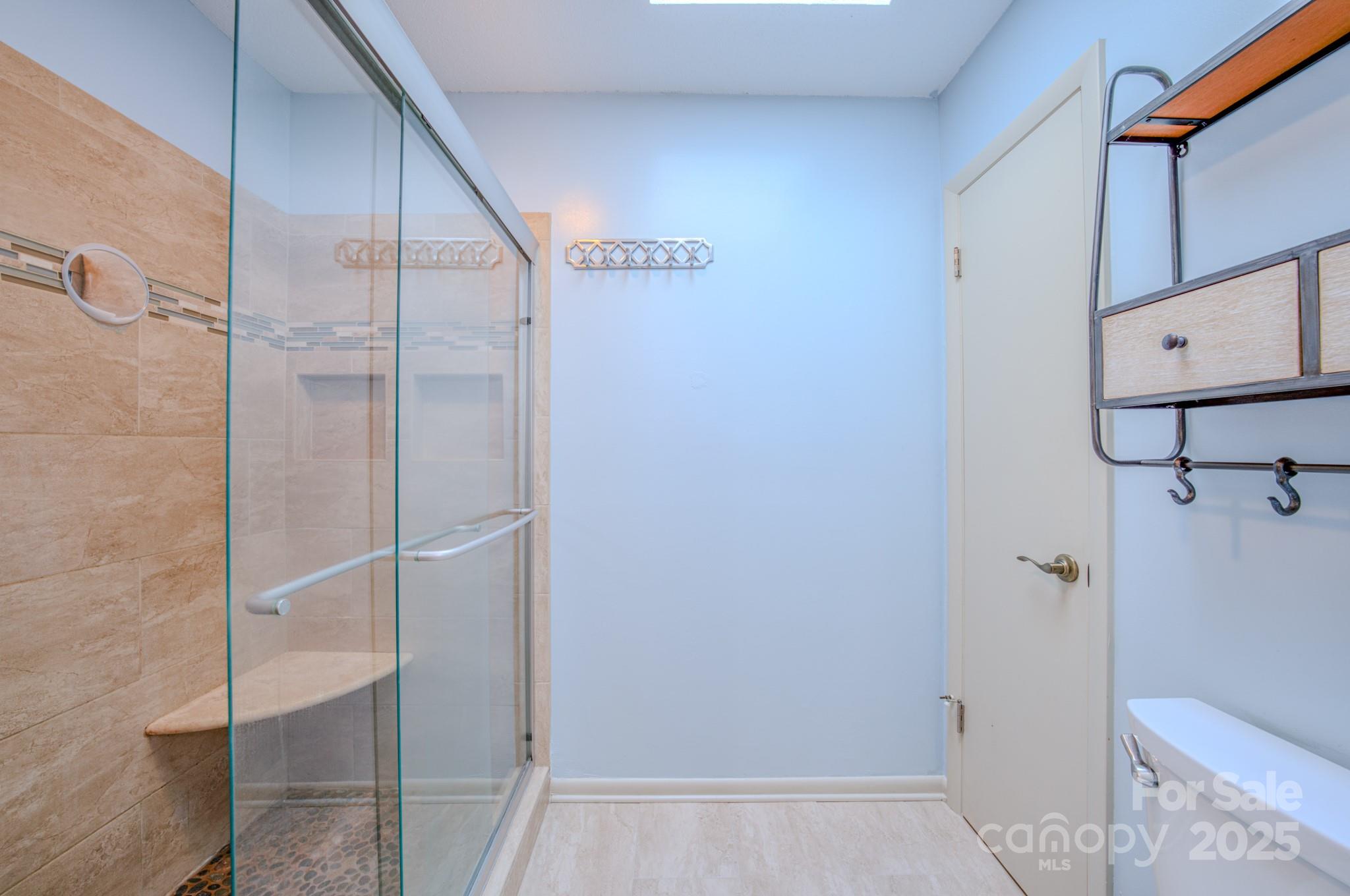 138 Woodhaven Drive Property Photo 13