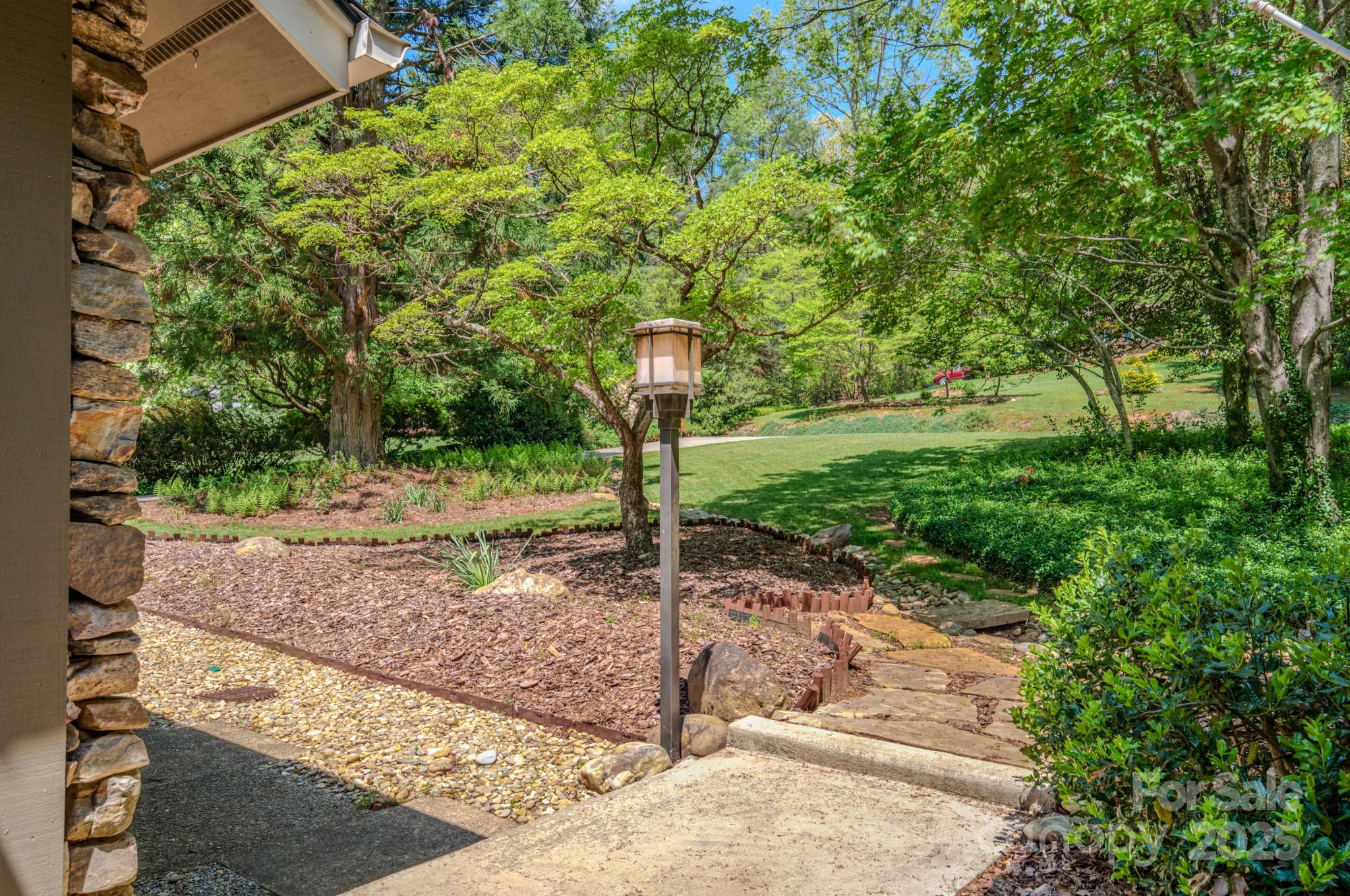 138 Woodhaven Drive Property Photo 28