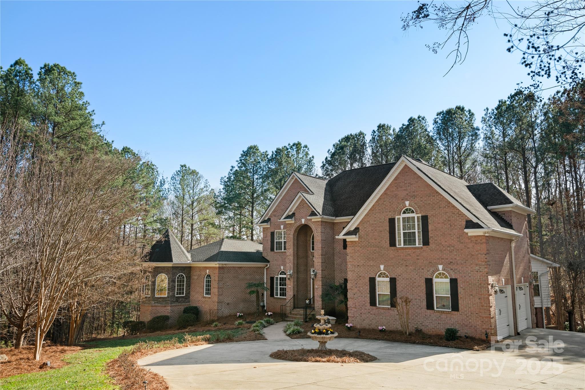 9135 Fair Oak Drive Property Photo