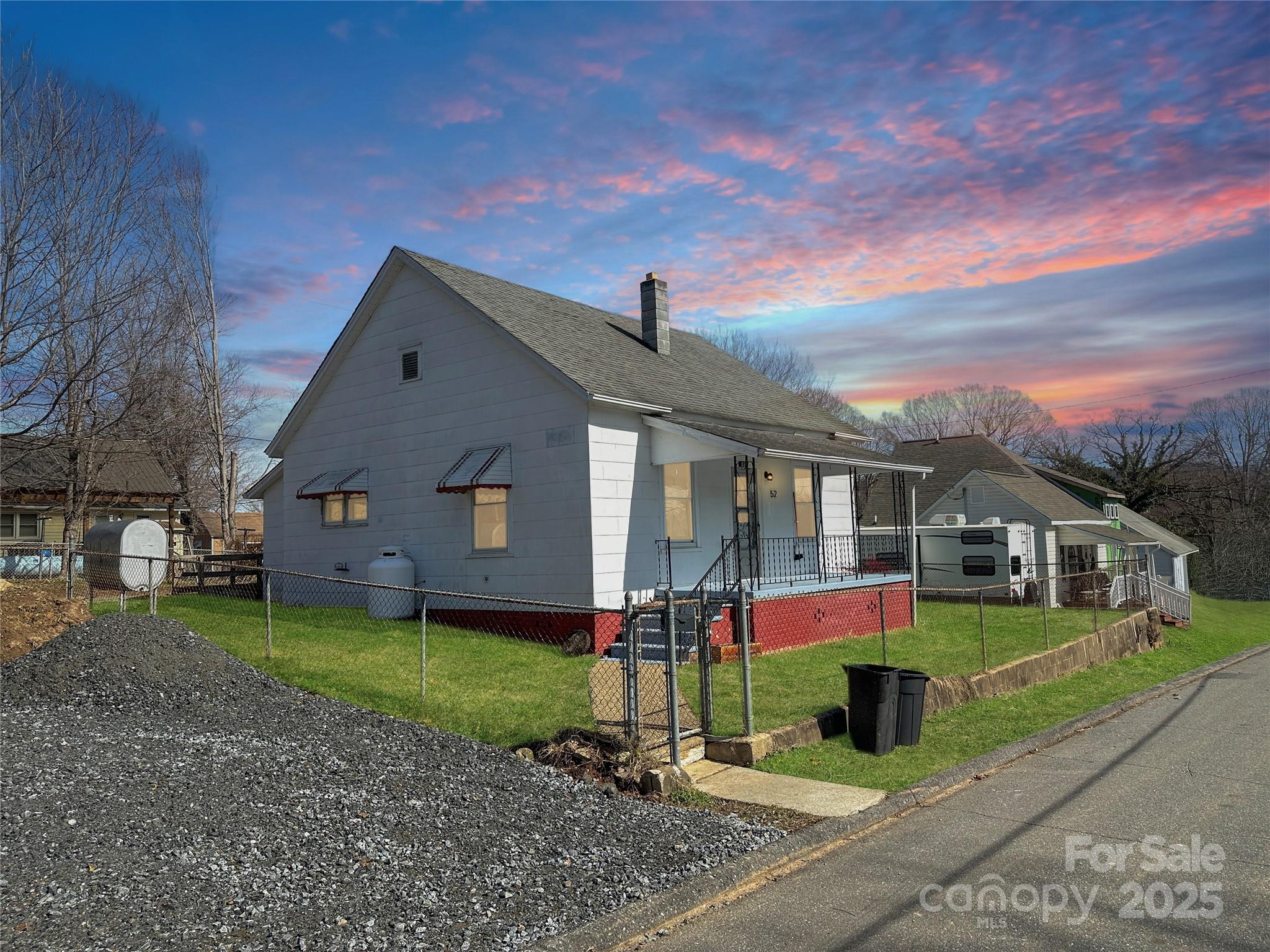 52 6th C Street Property Photo
