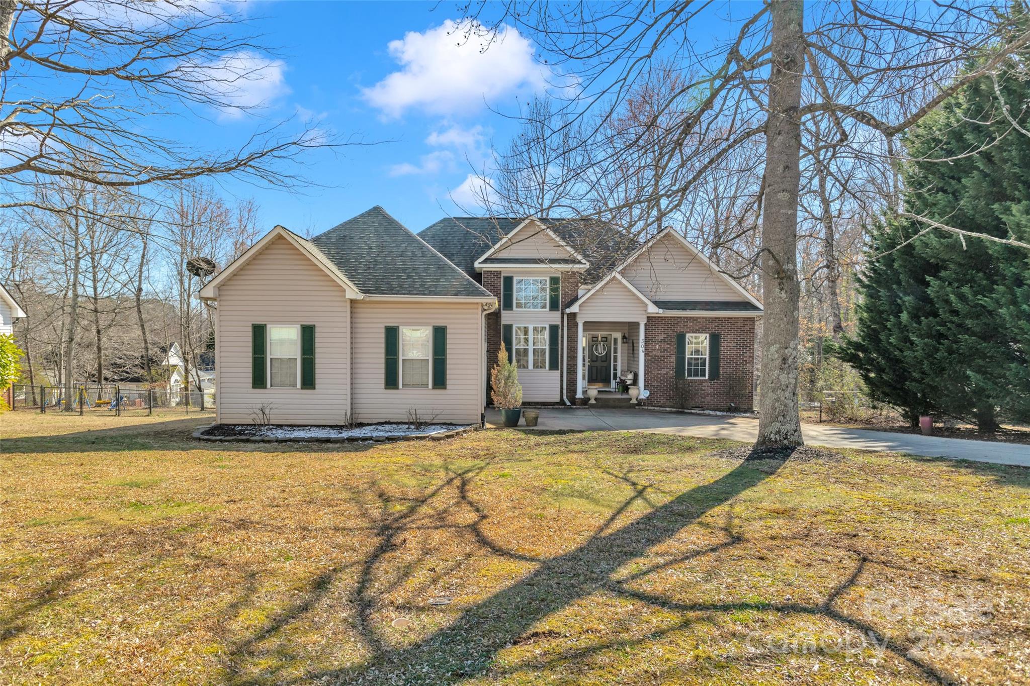 304 Keller Street Property Photo