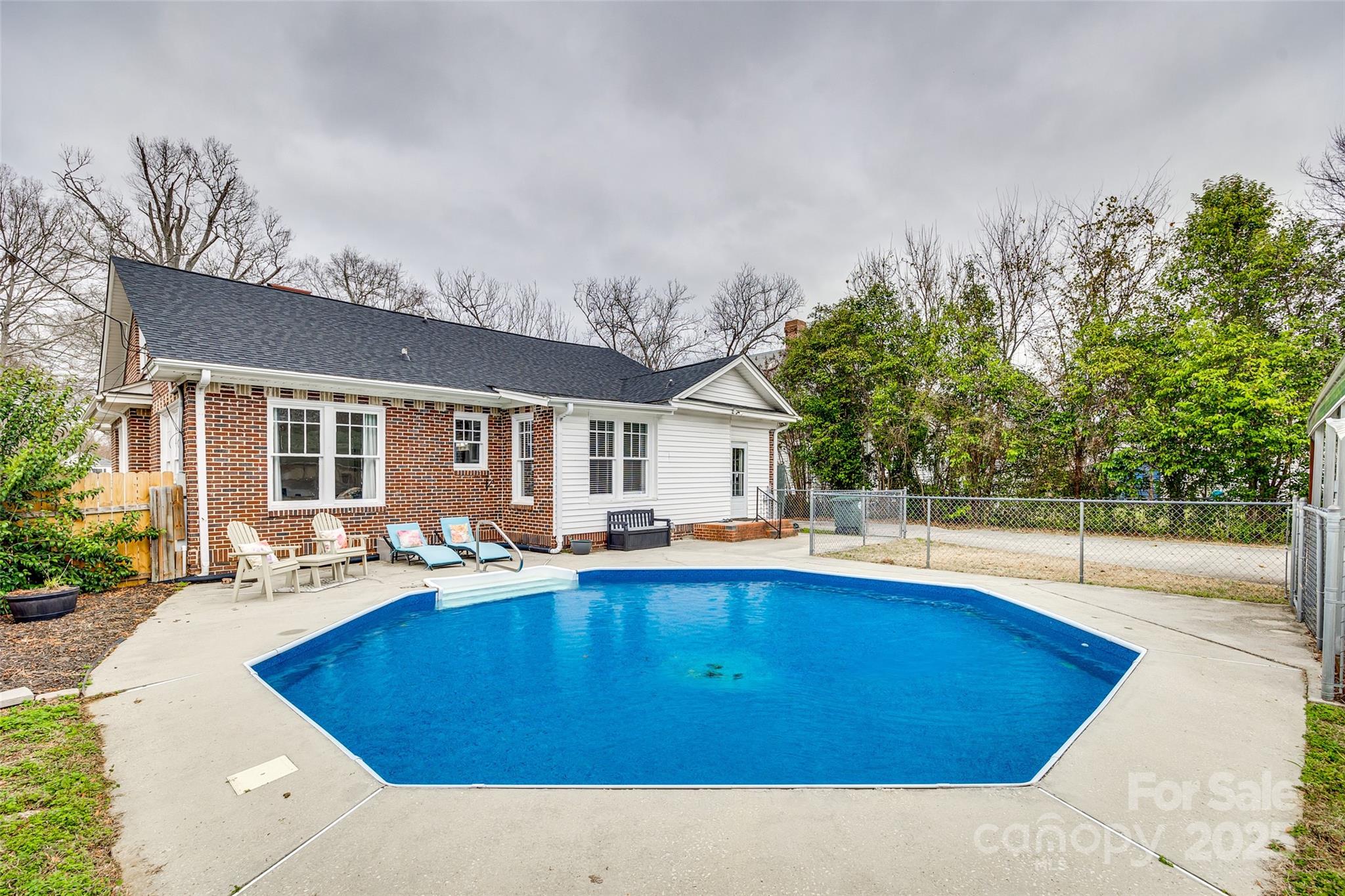 119 Hemphill Avenue Property Photo