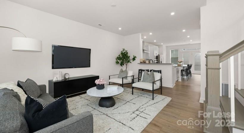 2635 W Trade Street Asher Property Photo 7