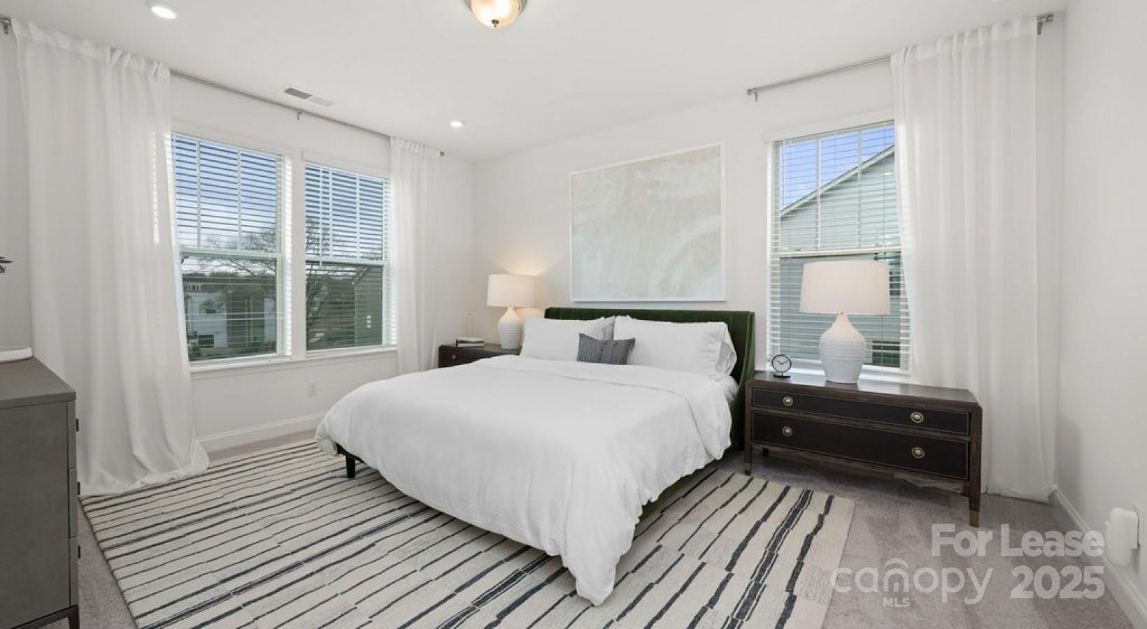 2635 W Trade Street Asher Property Photo 9