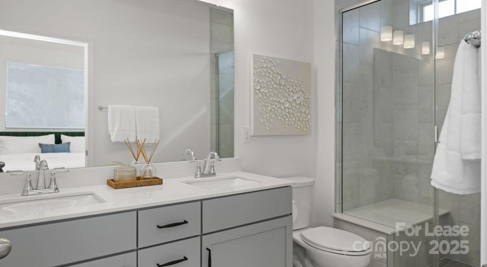 2635 W Trade Street Asher Property Photo 14