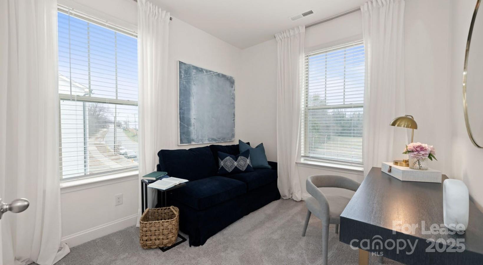 2635 W Trade Street Asher Property Photo 15