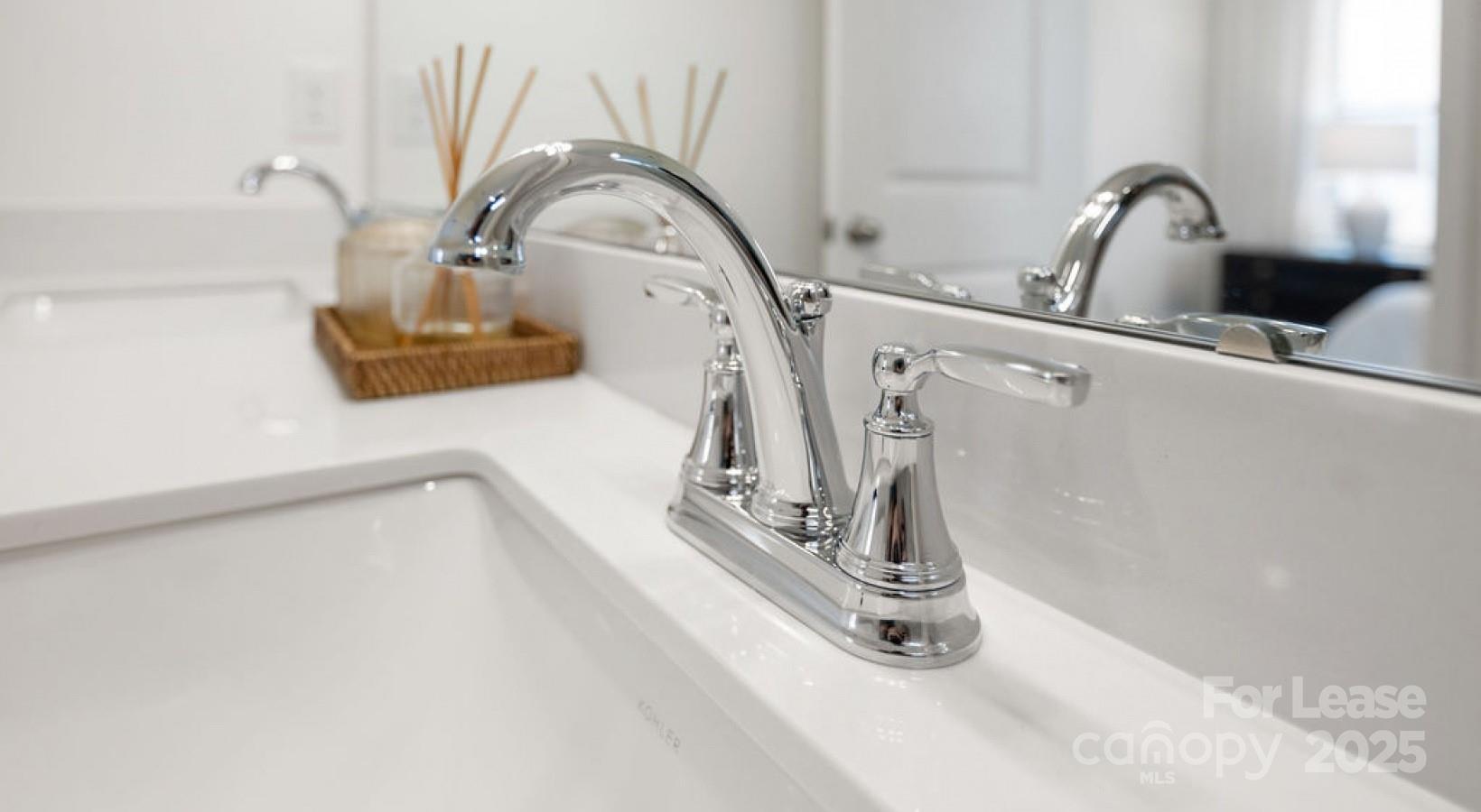 2635 W Trade Street Asher Property Photo 17