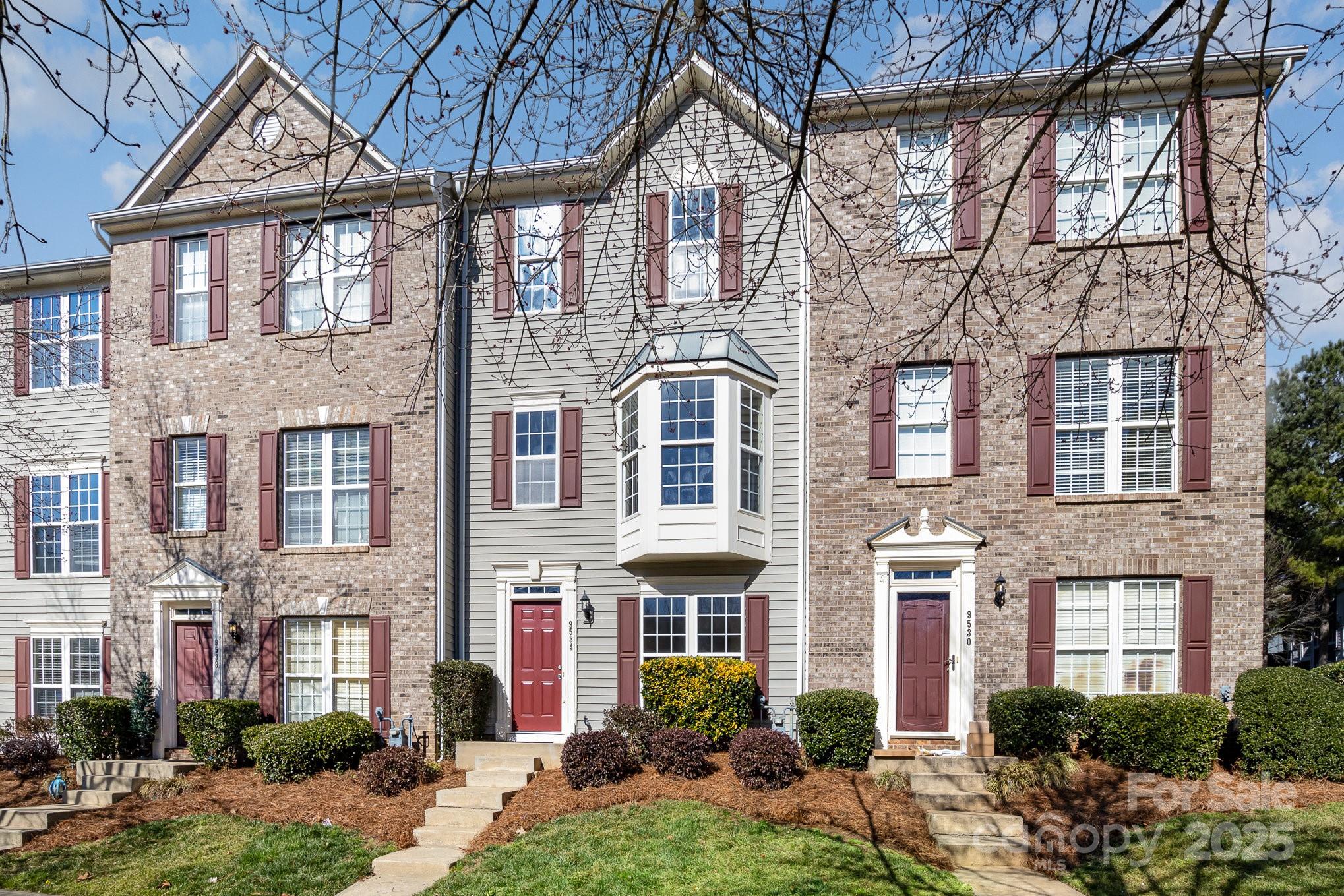 9534 Blossom Hill Drive Property Photo