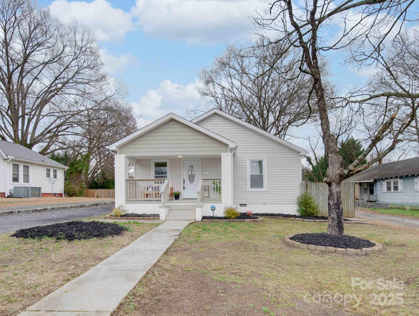 502 Marie Avenue Property Photo 1