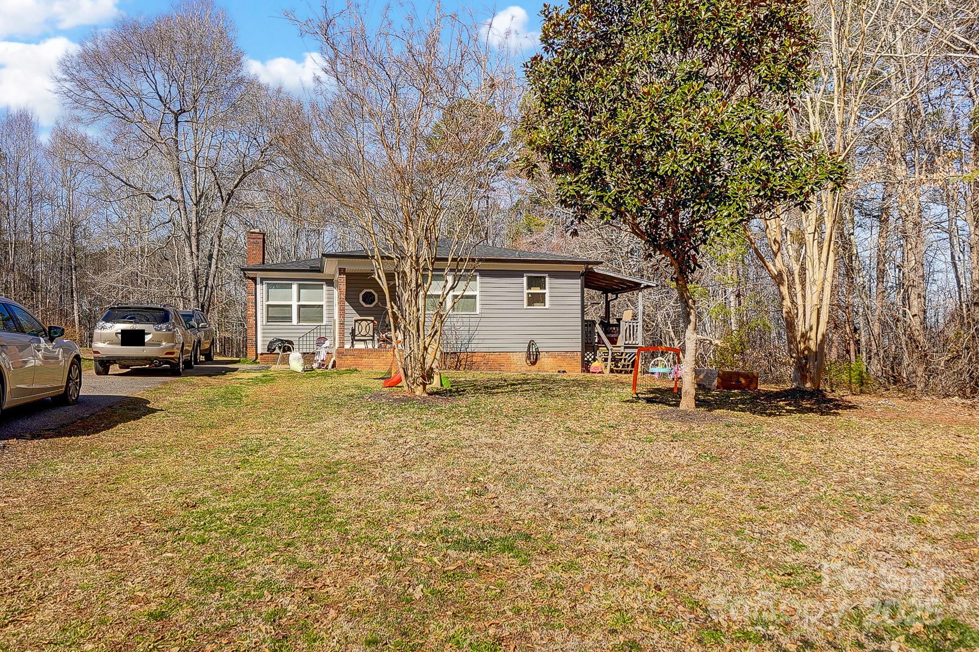 1218 W Highview Lane Property Photo 5