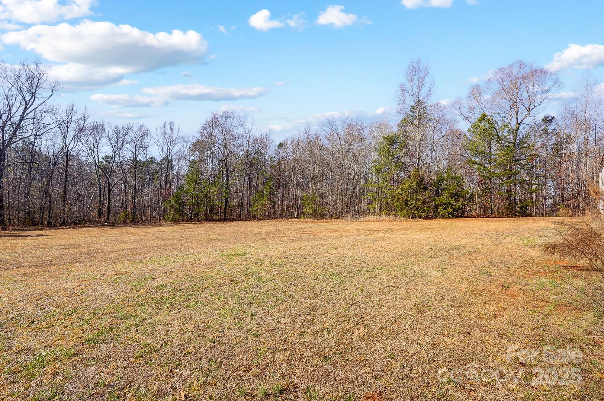 1218 W Highview Lane Property Photo 15