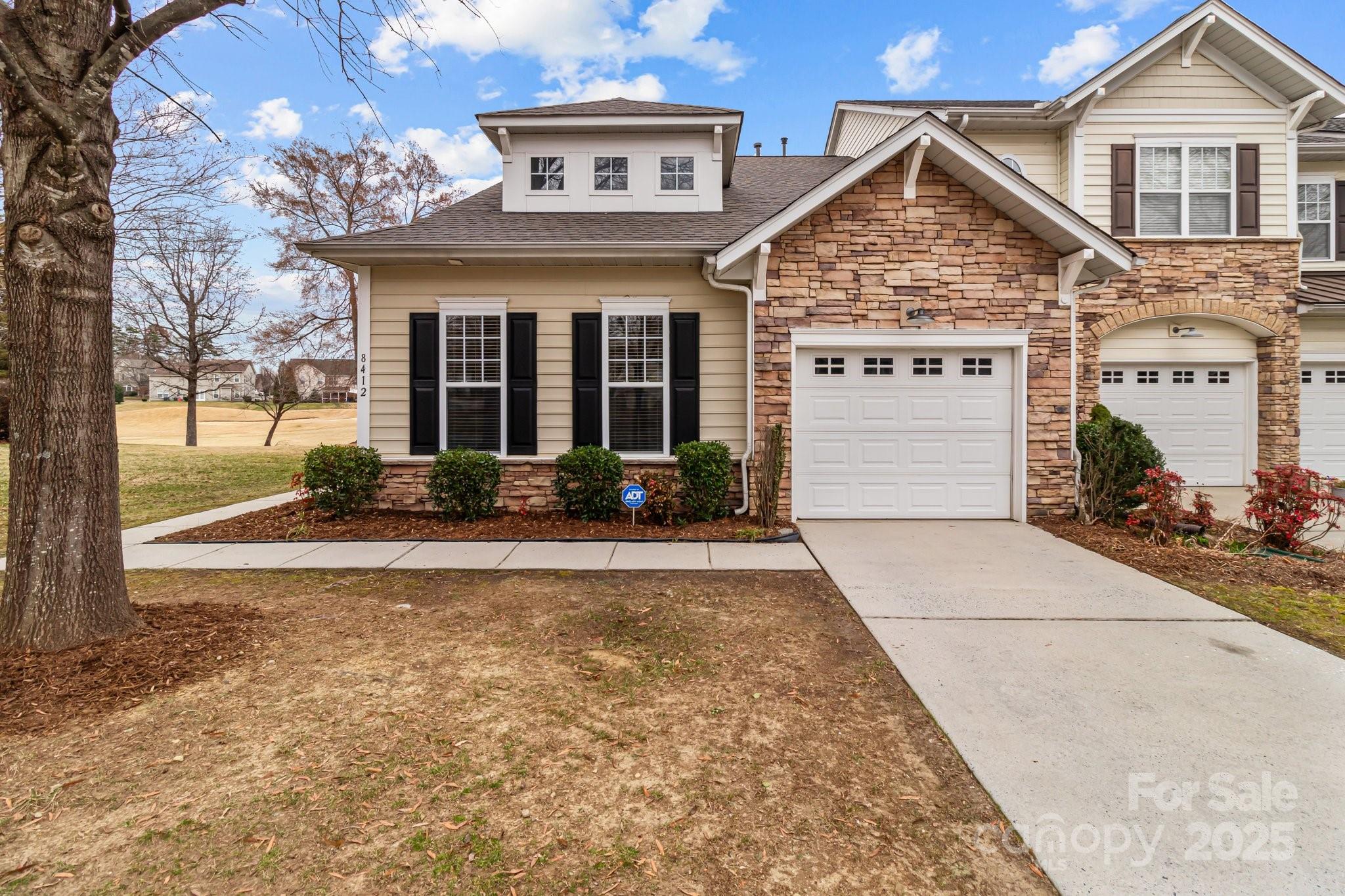 Mallard Lake Real Estate Listings Main Image