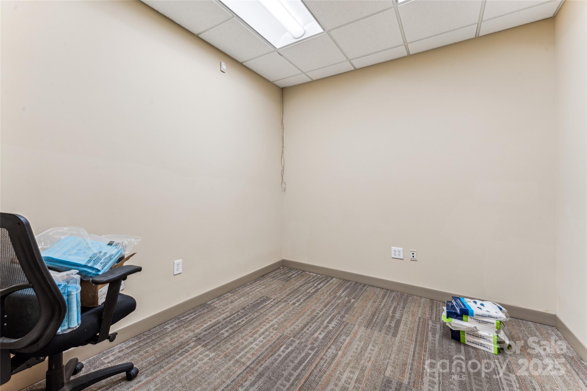 2105 Northwest Boulevard Property Photo 17
