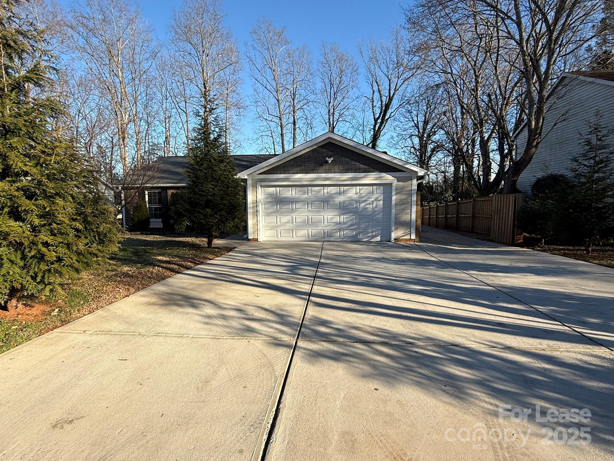 2325 Valleyview Drive Property Photo