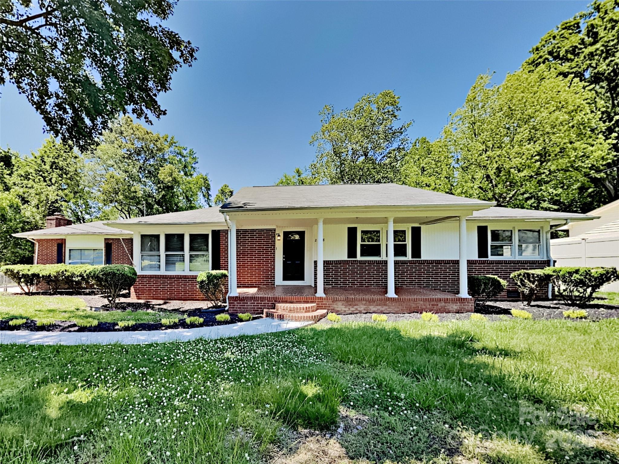 2338 Linwood Road Property Photo