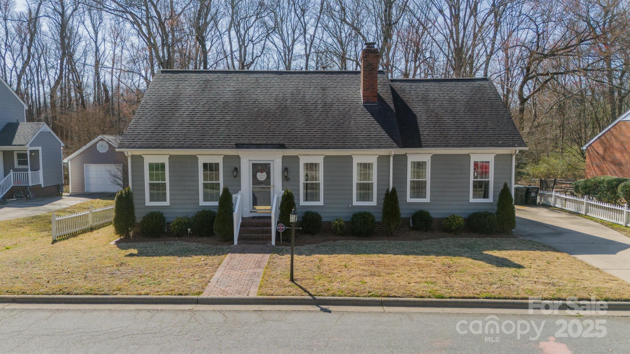 285 Fryling Avenue Property Photo