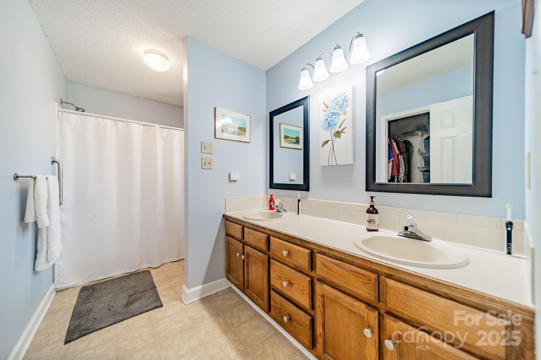 285 Fryling Avenue Property Photo 6