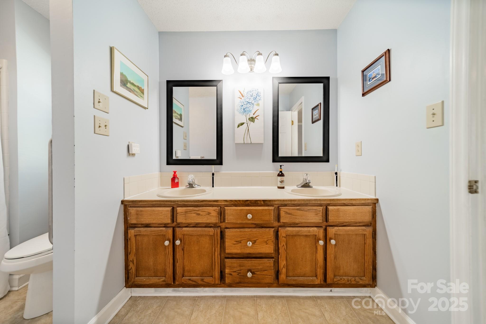 285 Fryling Avenue Property Photo 8