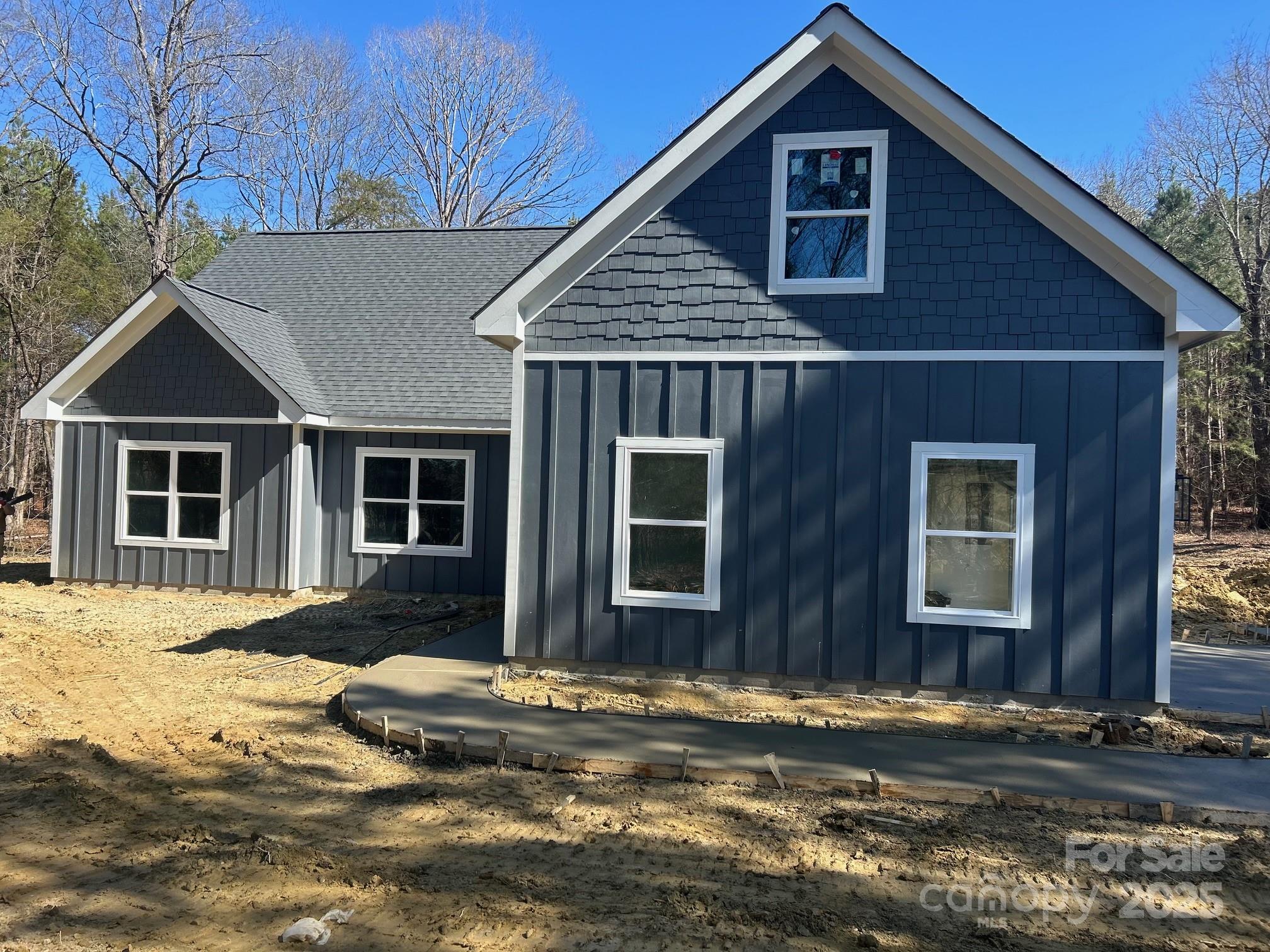 5506 Army Road Property Photo