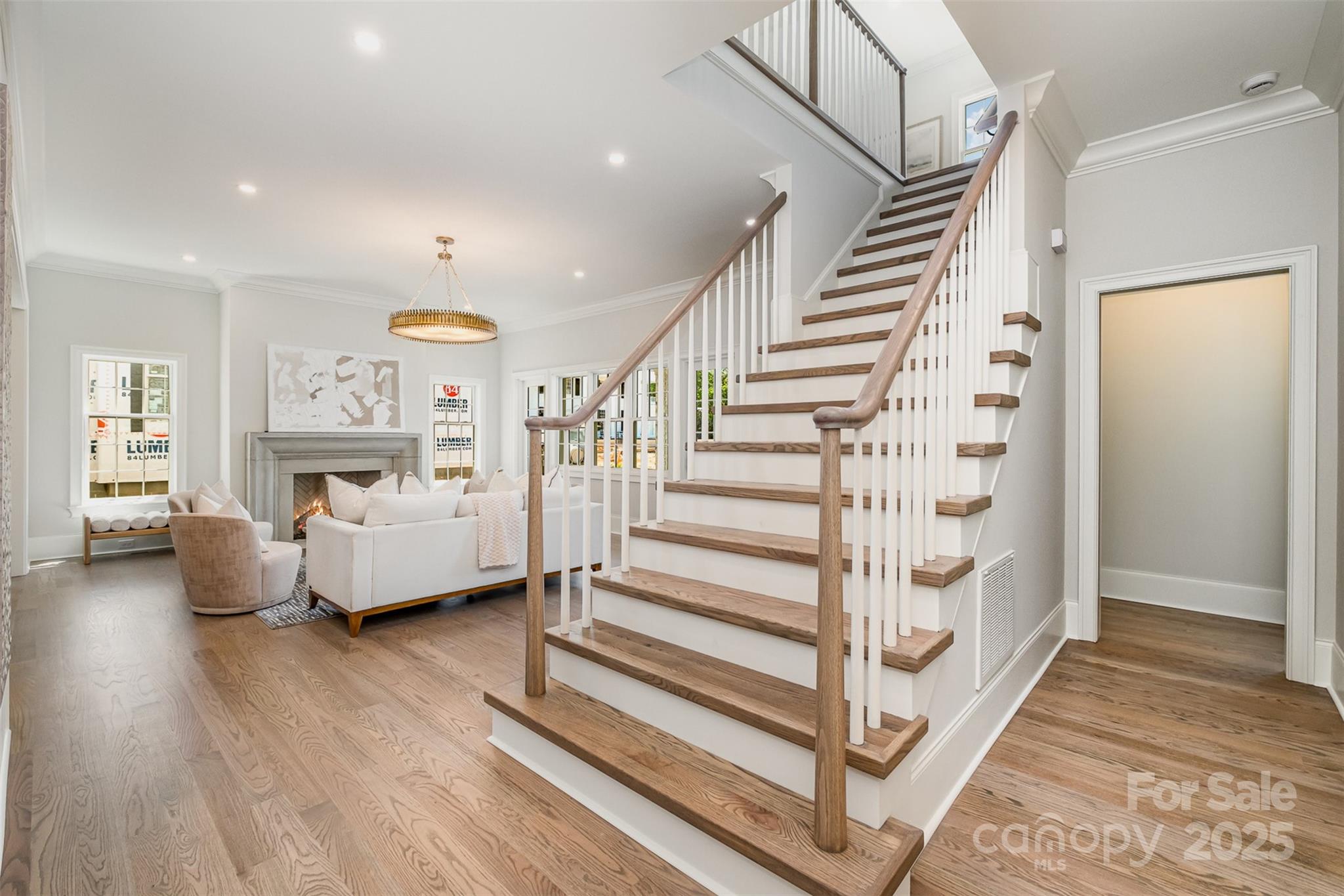 4008 Nettie Court 3 Property Photo 8