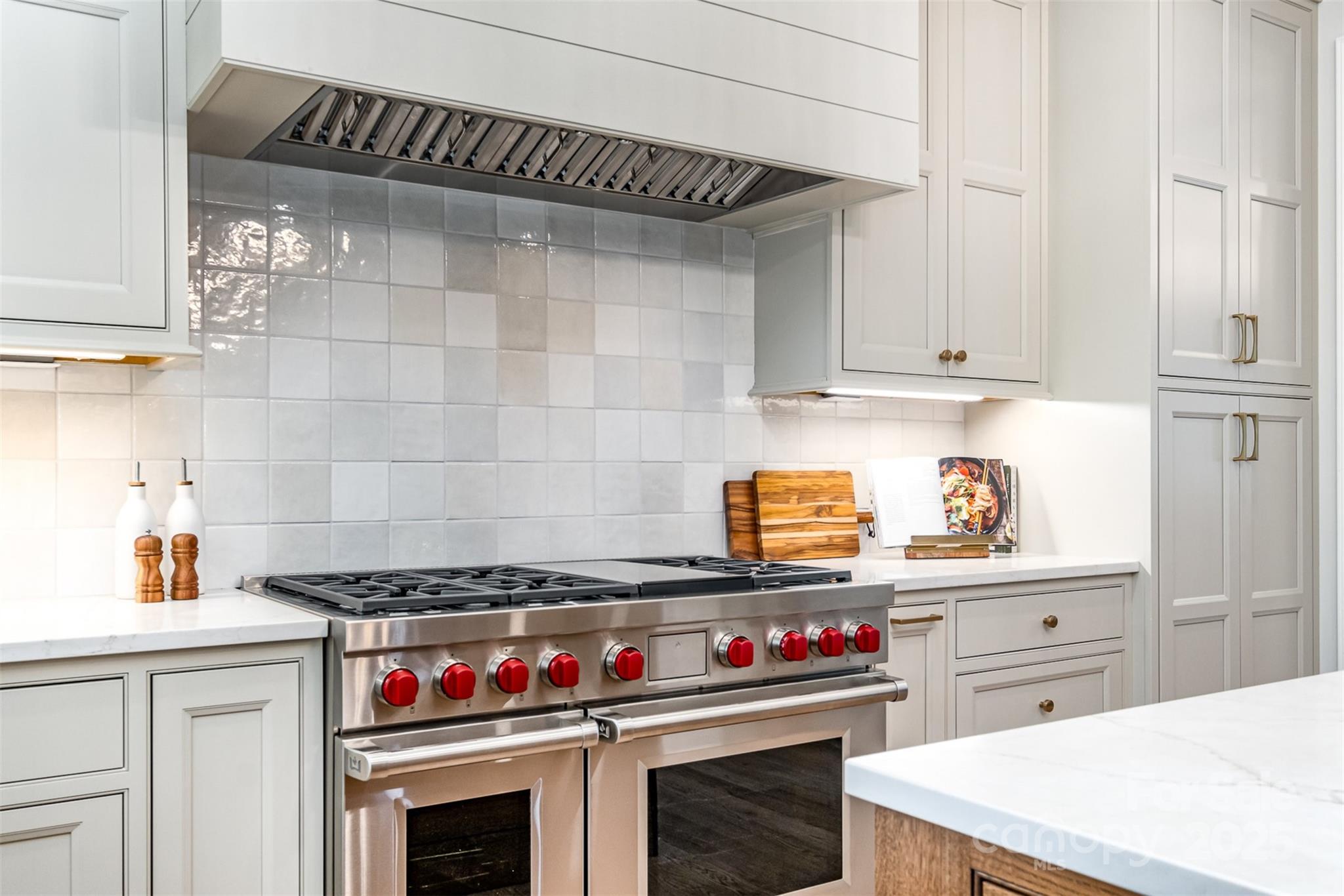 4008 Nettie Court 3 Property Photo 15